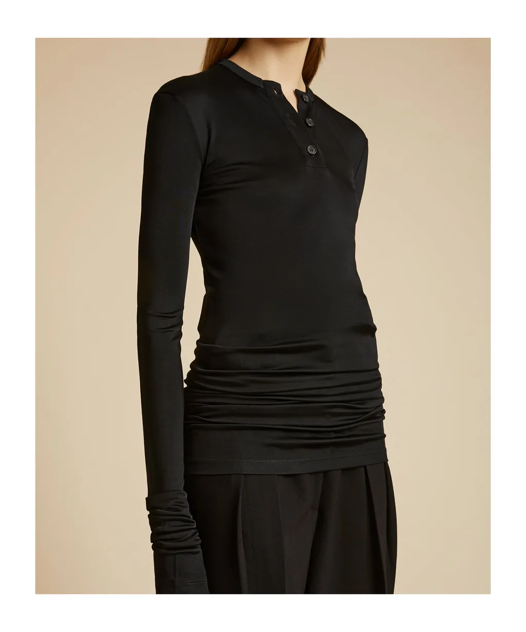 Long-Sleeved Button T-Shirt