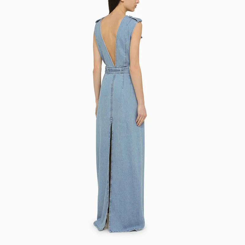 A Long Sleeveless Denim Dress