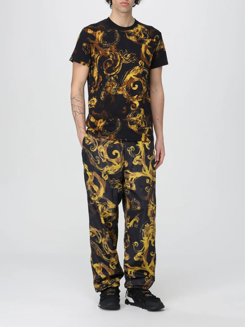 Short-Sleeved T-Shirt