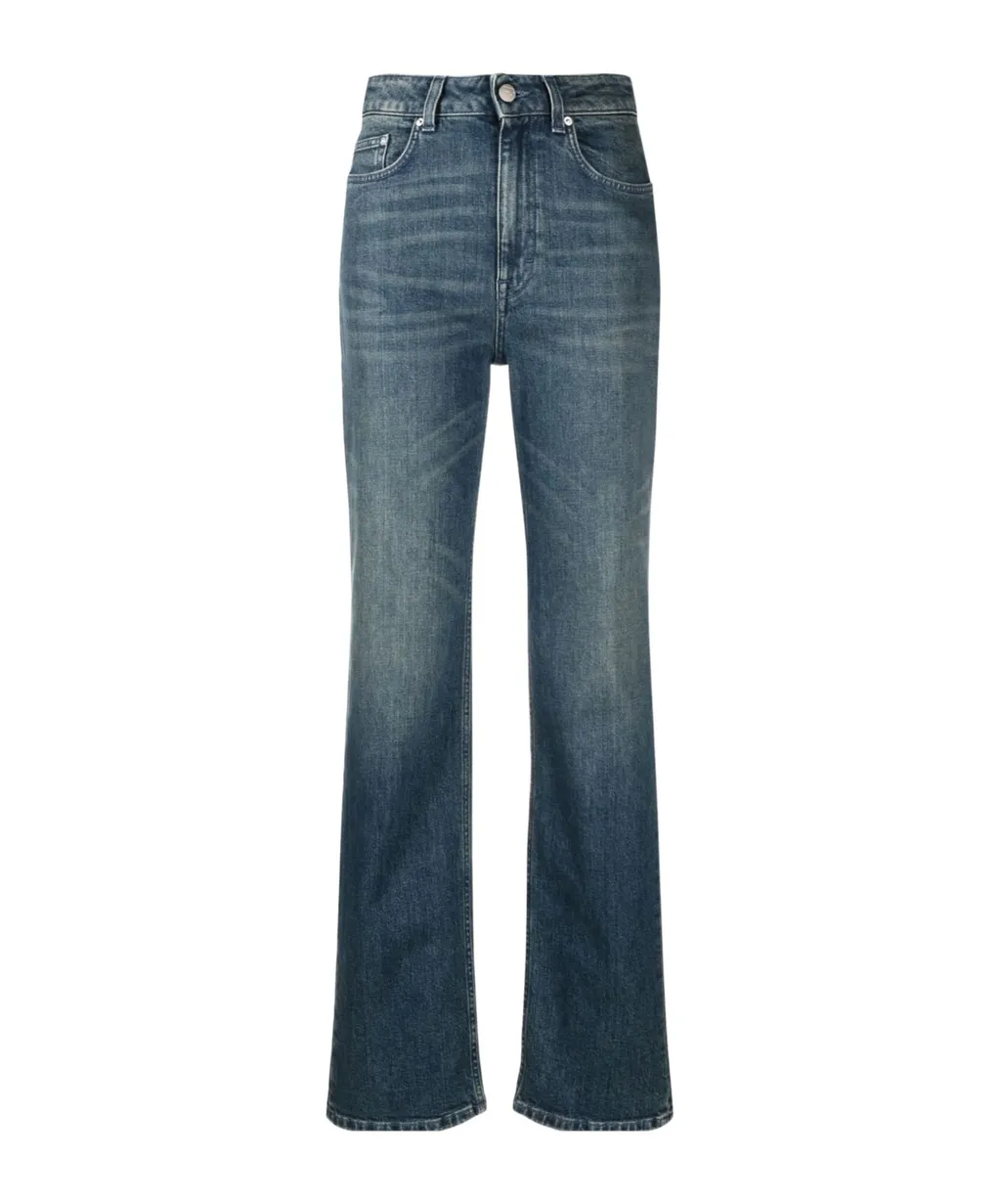Straight Jeans