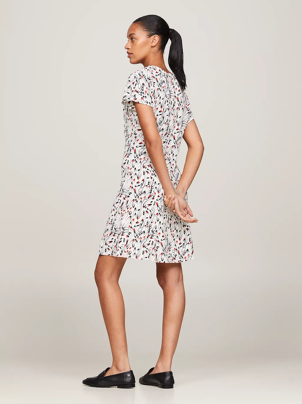 Round-Collar Short-Sleeve Dress