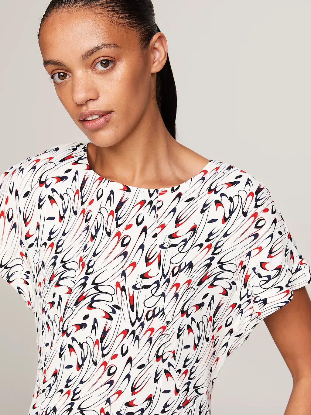 Round-Collar Short-Sleeve Dress