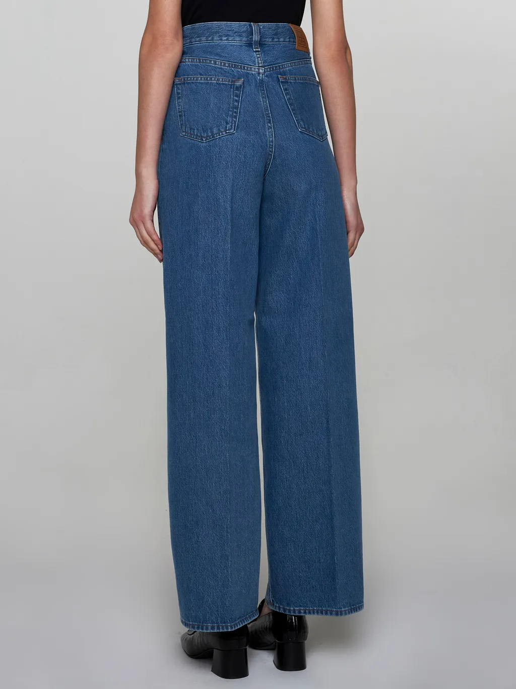 TotÊMe Wide-Leg Jeans