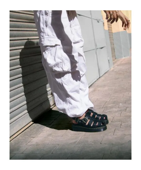 Dr. Martens Wrenlie Grizzly Fisherman Sandals