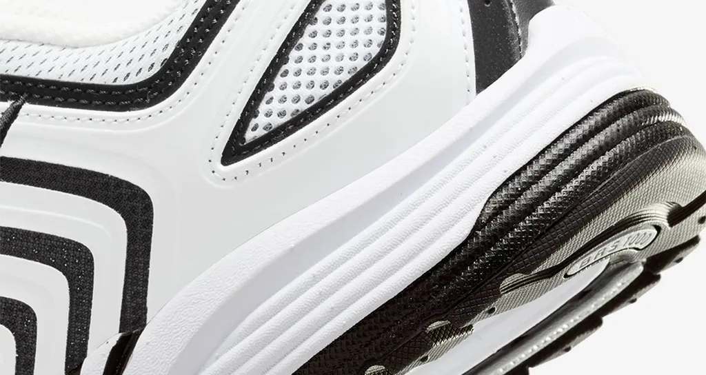 Air Pegasus Sneakers White / Black