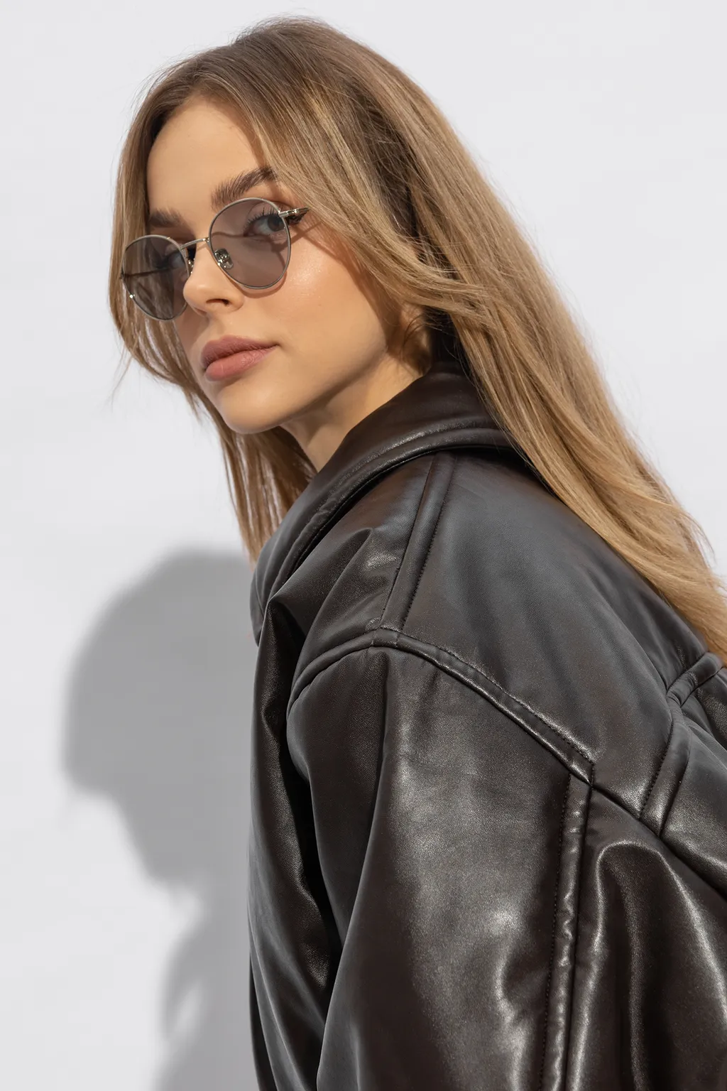 Logo-Engraved Round-Frame Sunglasses