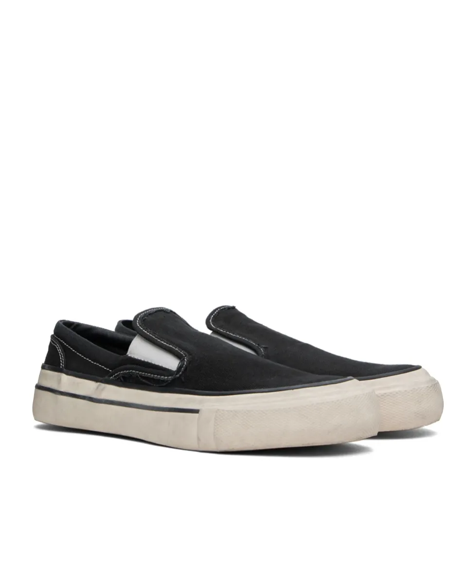 Making Used Flat Casual Shoes