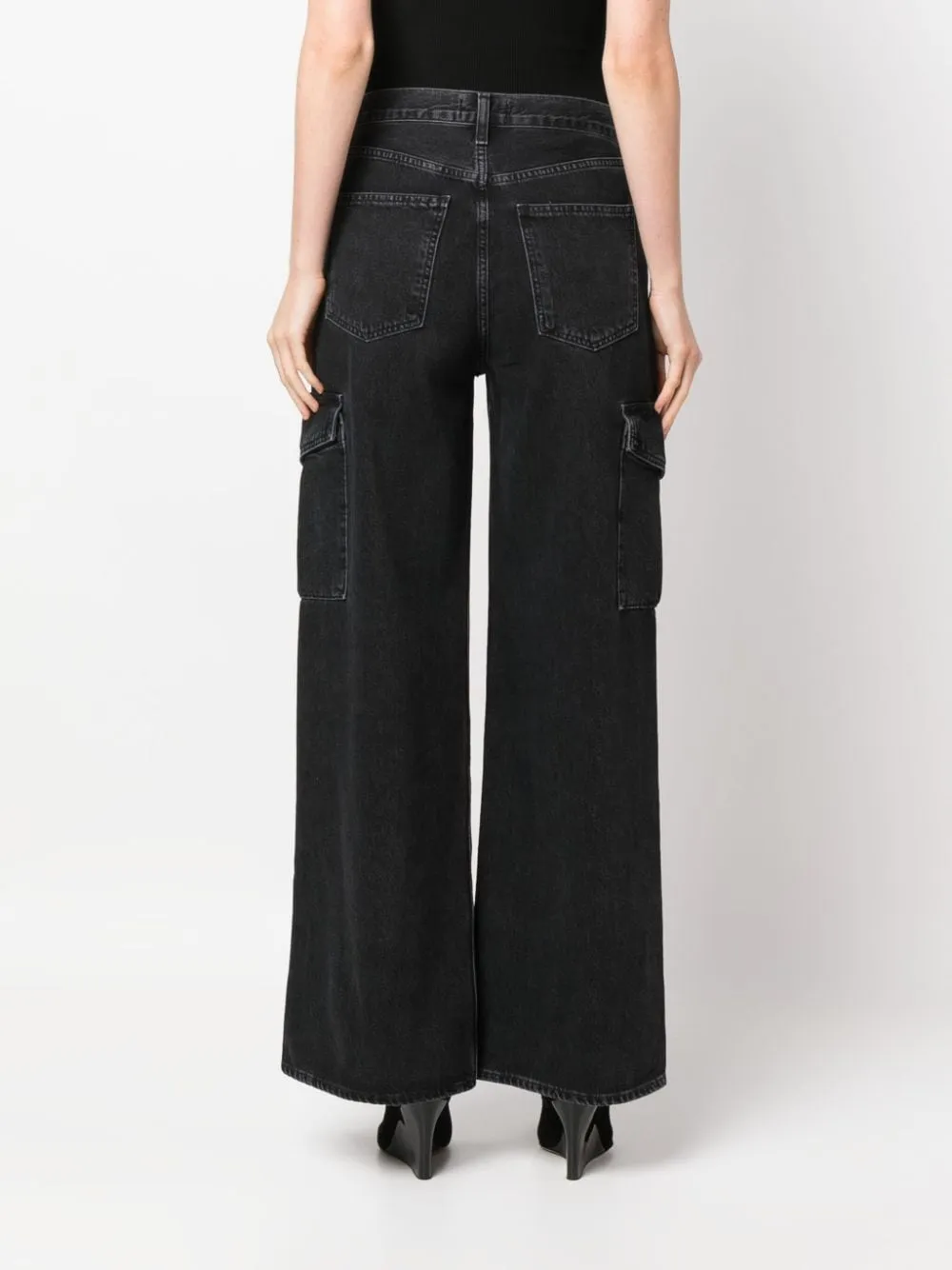 Wide-Leg Jeans