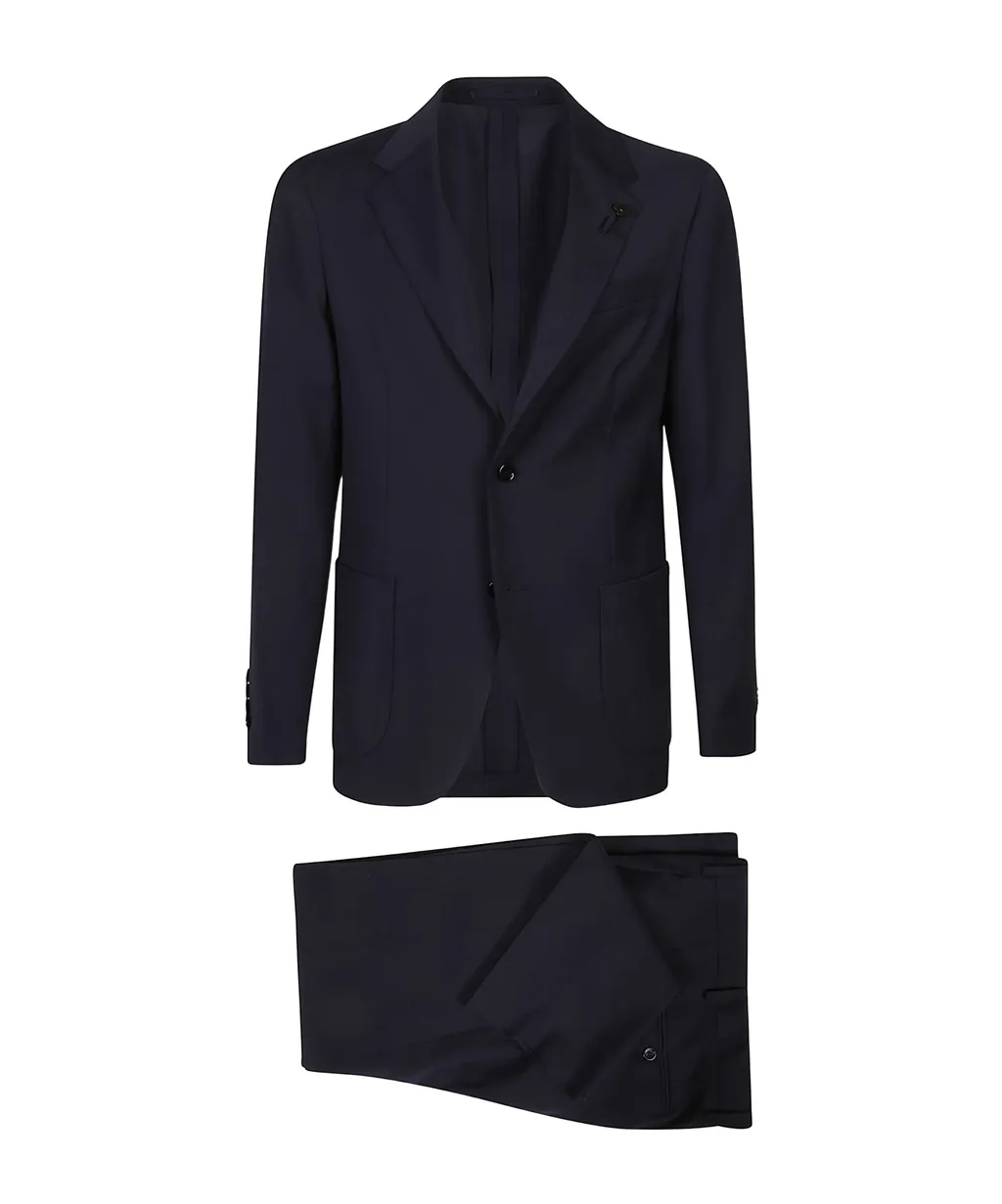 Long-Sleeved Suit