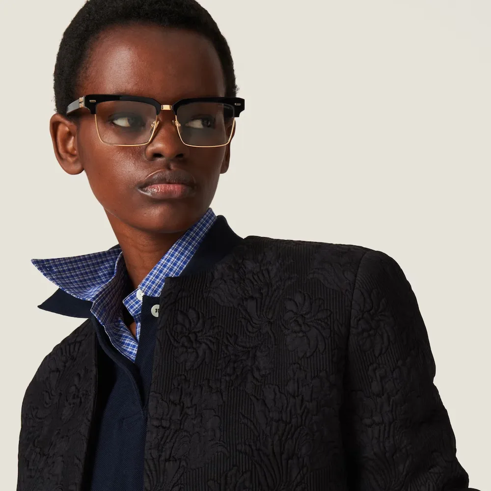 Single-Breasted Matelassé Effect Jacquard Jacket
