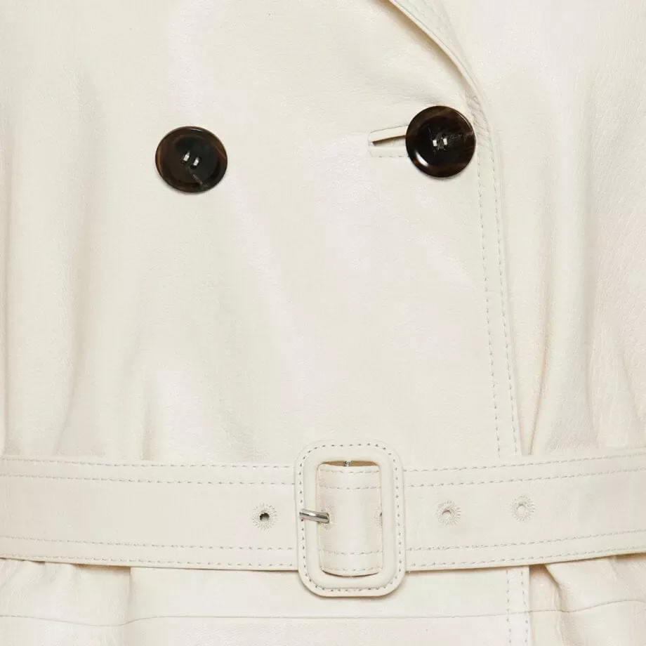 Long-Sleeved Windbreaker