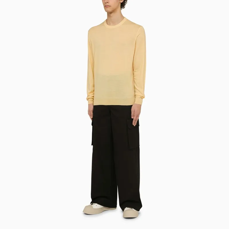 Long-Sleeved Round Neck Sweater
