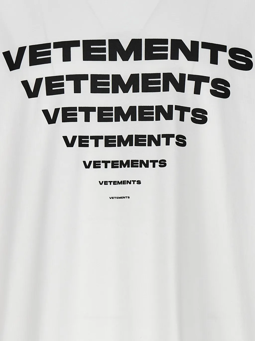 T-Shirt With Round Neck And Short Sleeves