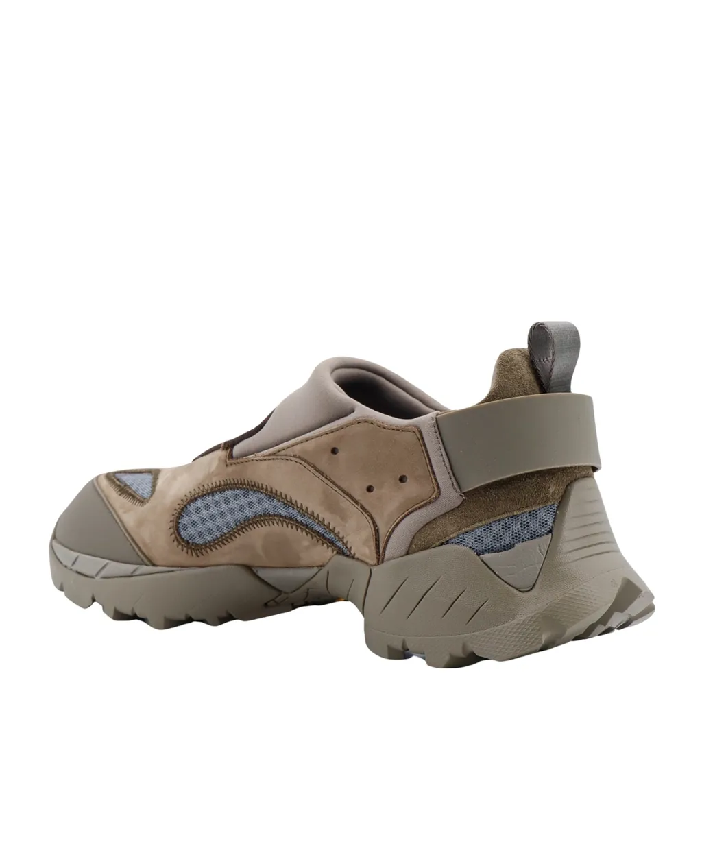 Roa Rozes Logo Printed Round Toe Sneakers