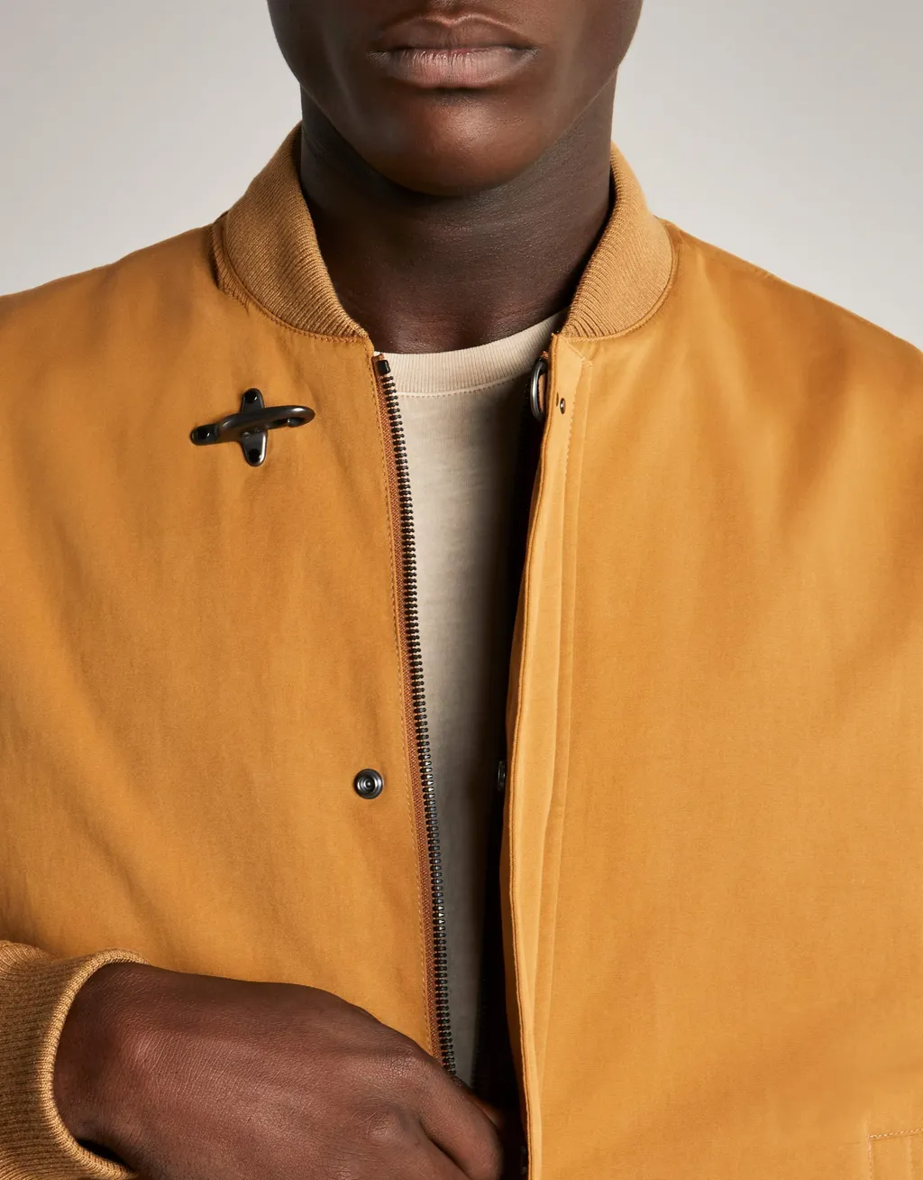 Long-Sleeved Casual Jacket