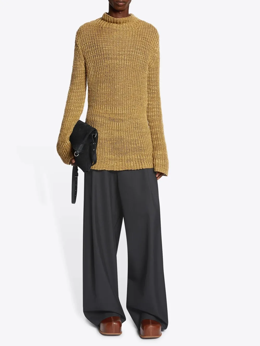 High-Necked Long-Sleeved Sweater