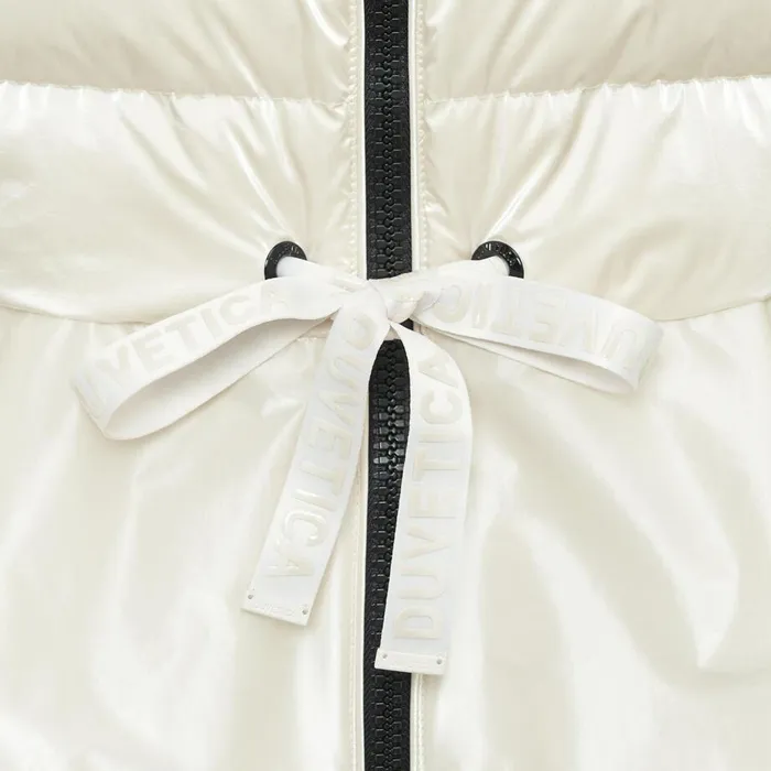 Turndown Jacket With Short Sleeves