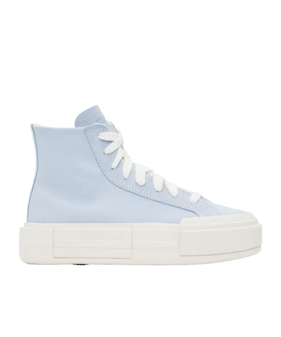 Logo Decorated High-Top Skate Shoes
