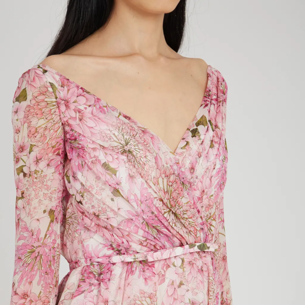 V-Neck Long-Sleeved Dress