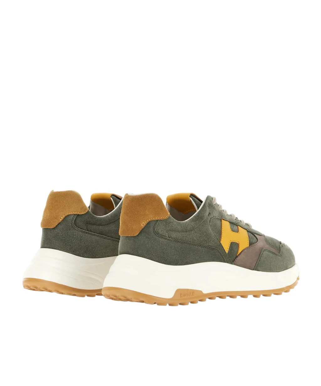 Hyperlight Lace-Up Sneakers