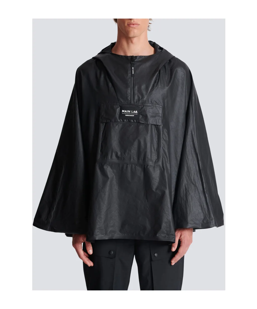 Balmain Main Lab Cape