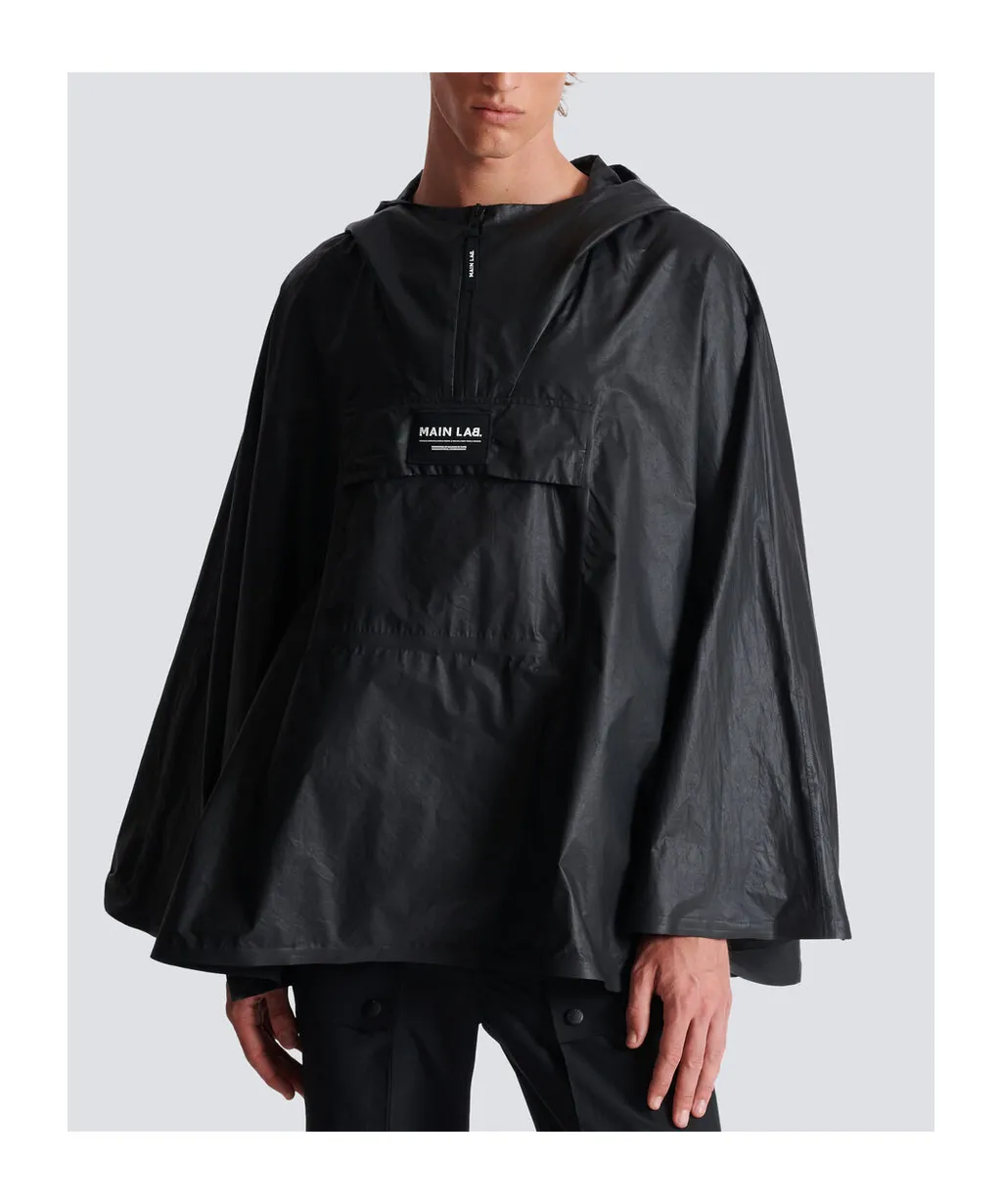 Balmain Main Lab Cape