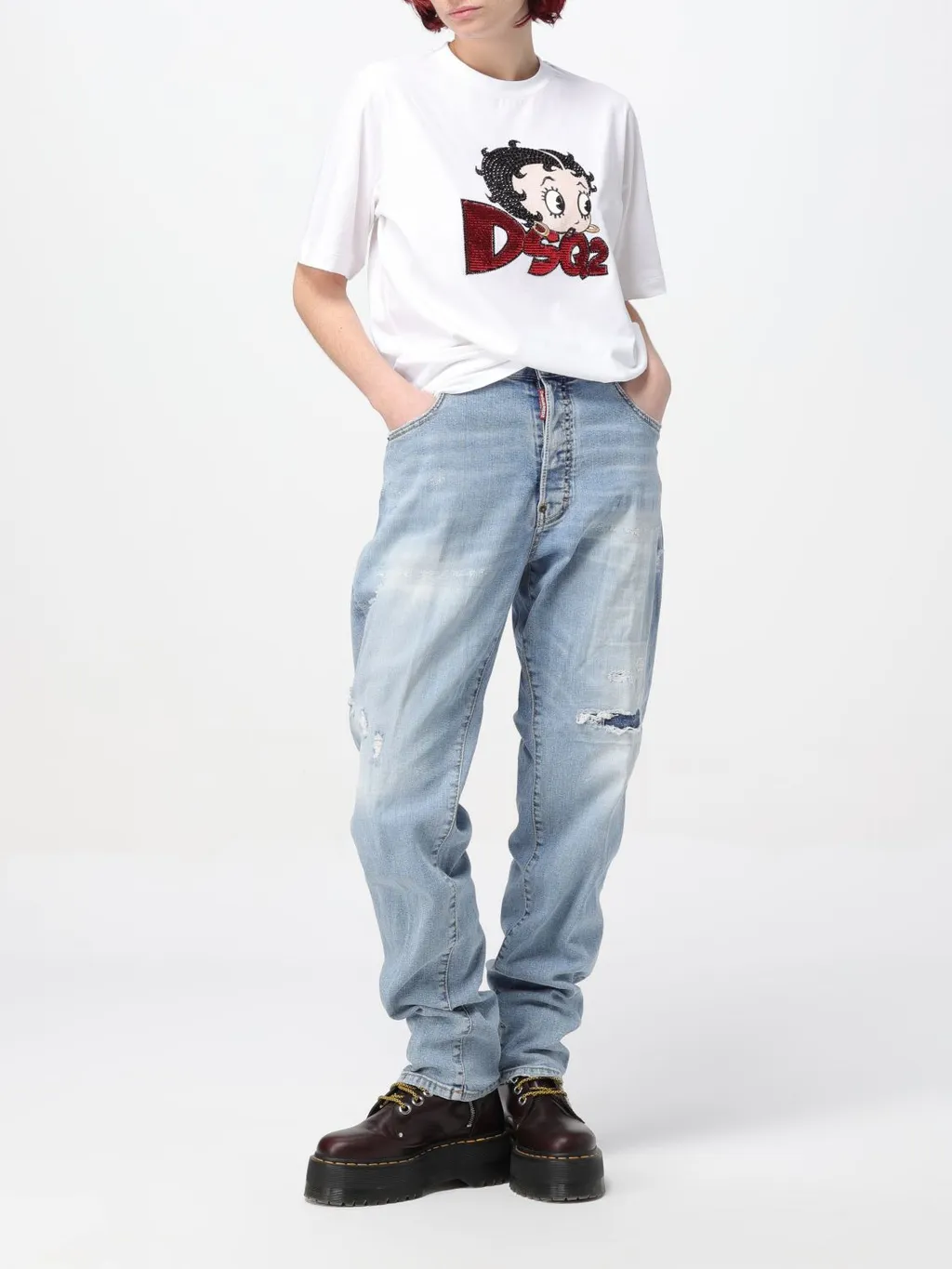 Dsquared2 642 Tapered-Leg Distressed Jeans