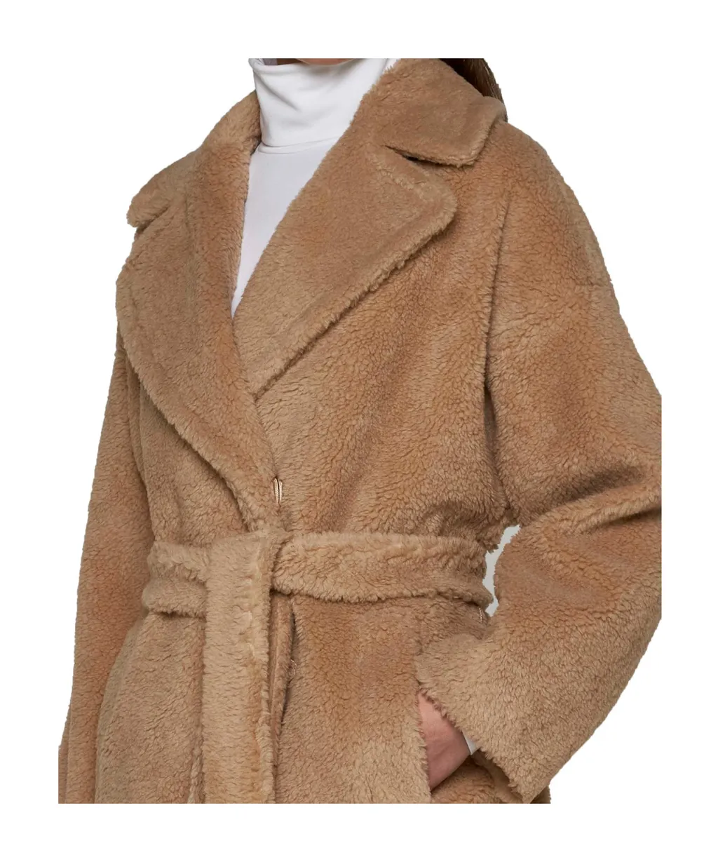Strap-Up Coat