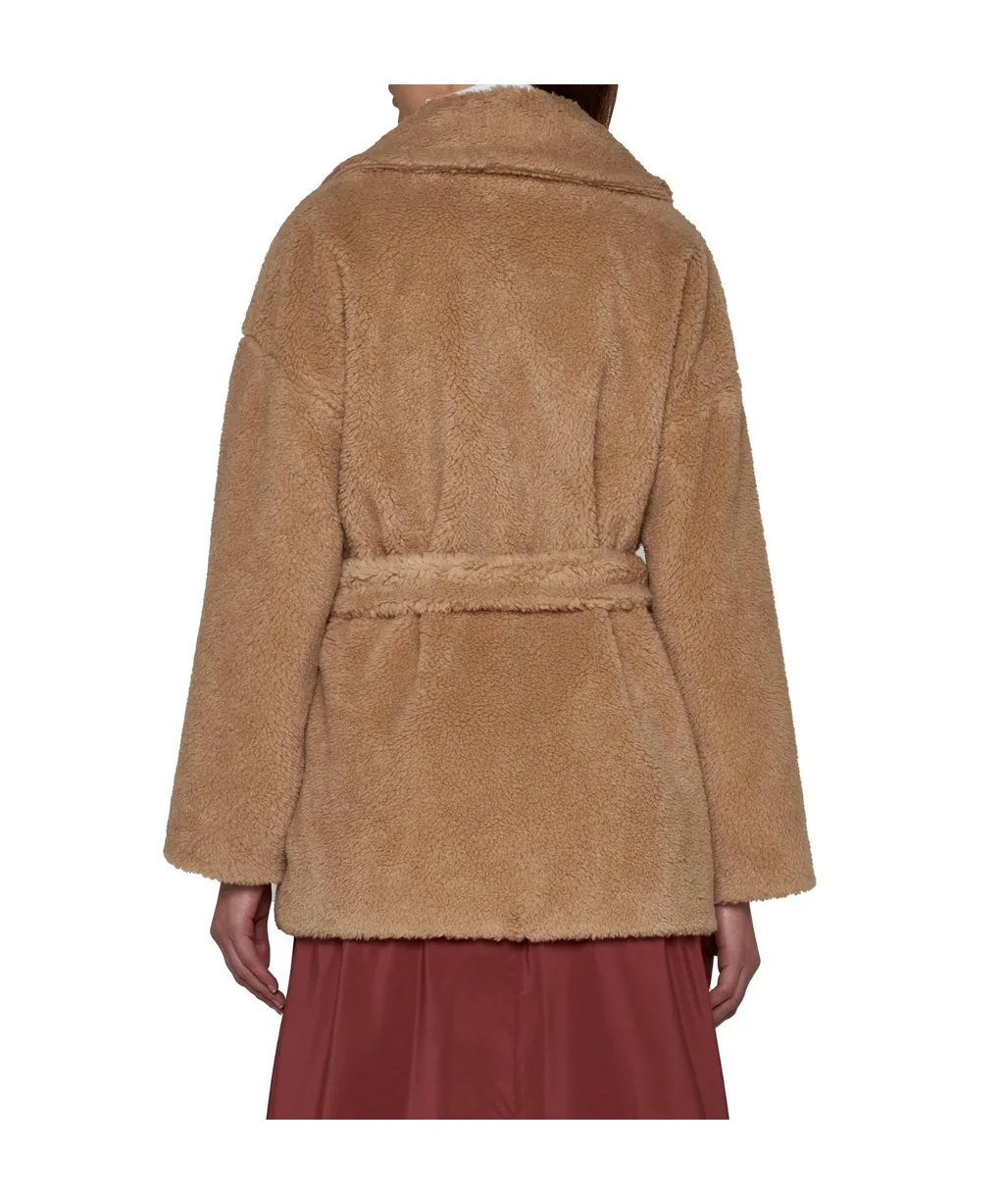 Strap-Up Coat