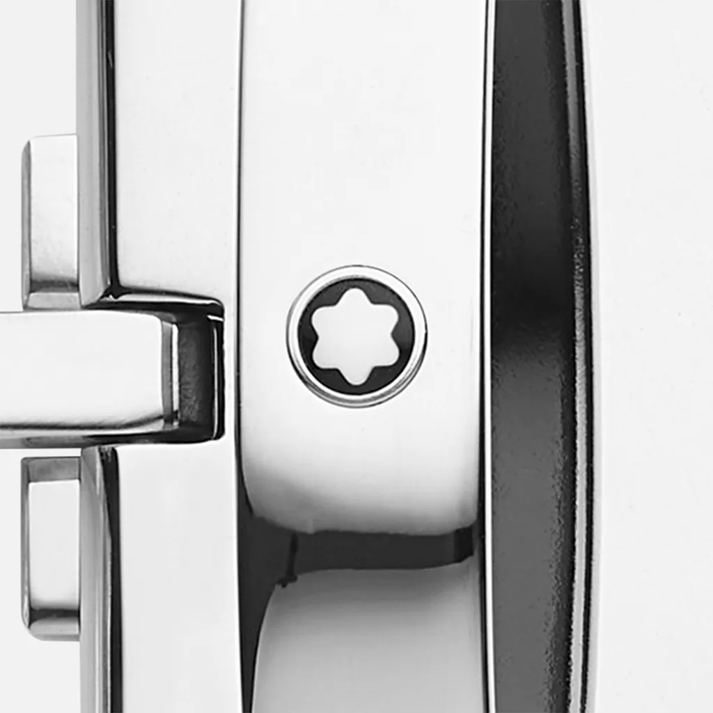 Horseshoe Buckle Stained Belt