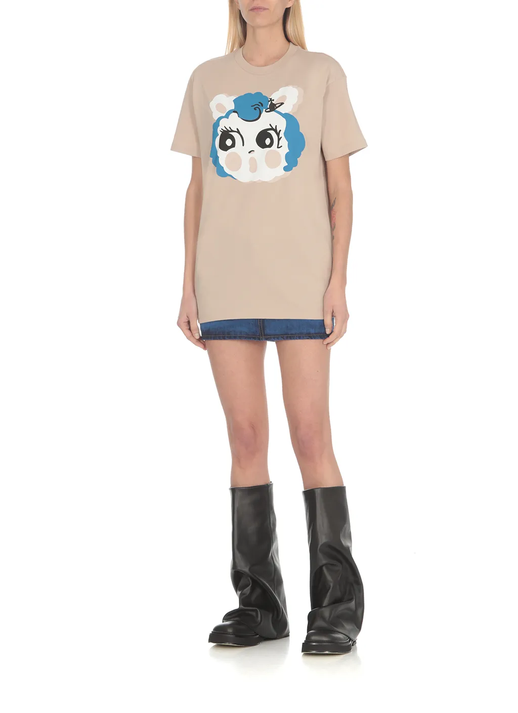 Molly Classic Round-Collar T-Shirt