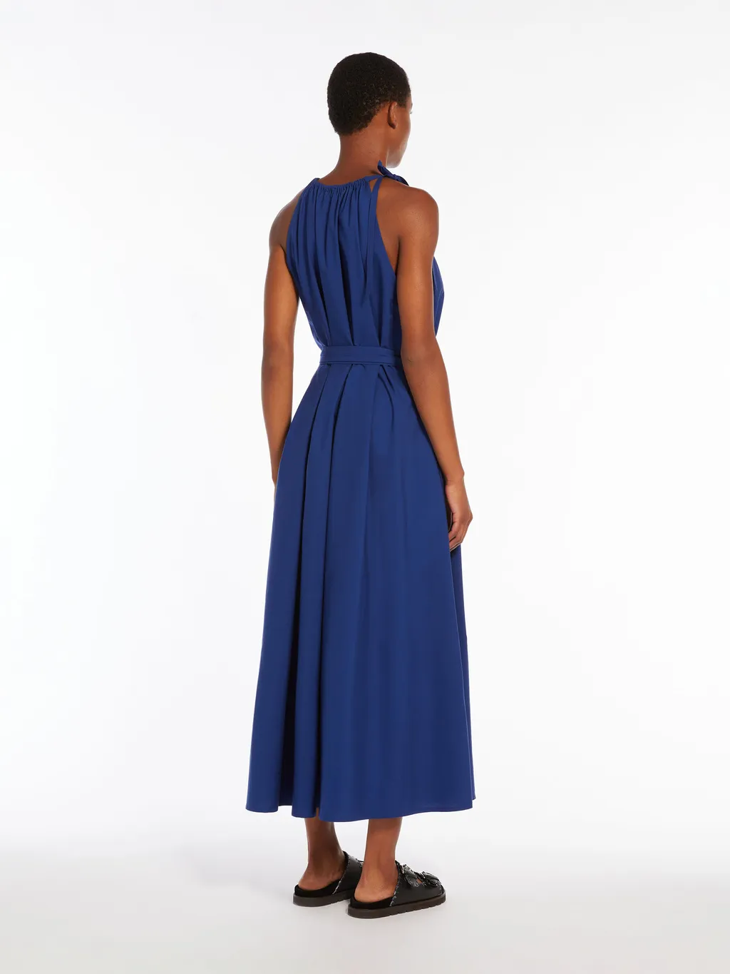 Wear A Strap Dress