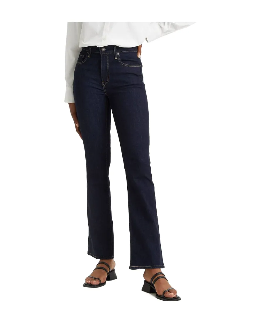 Belt-Loop Jeans