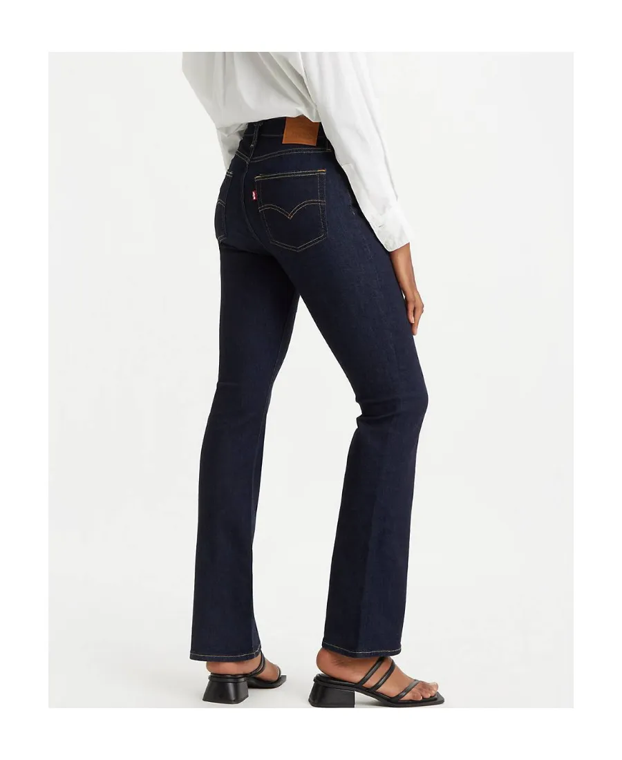 Belt-Loop Jeans