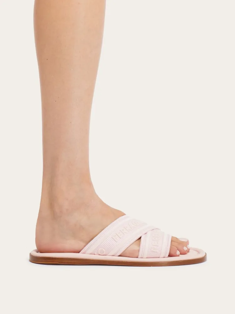 Salvatore Ferragamo Logo Embossed Slip-On Sandals