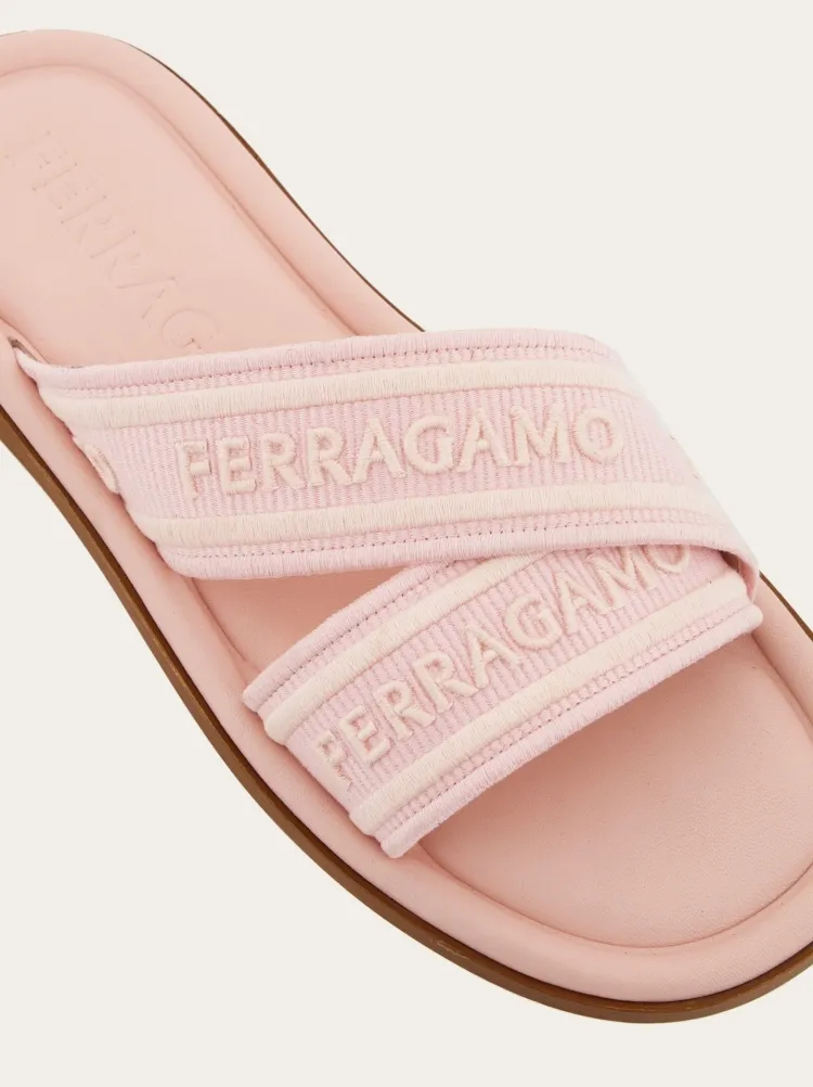 Salvatore Ferragamo Logo Embossed Slip-On Sandals