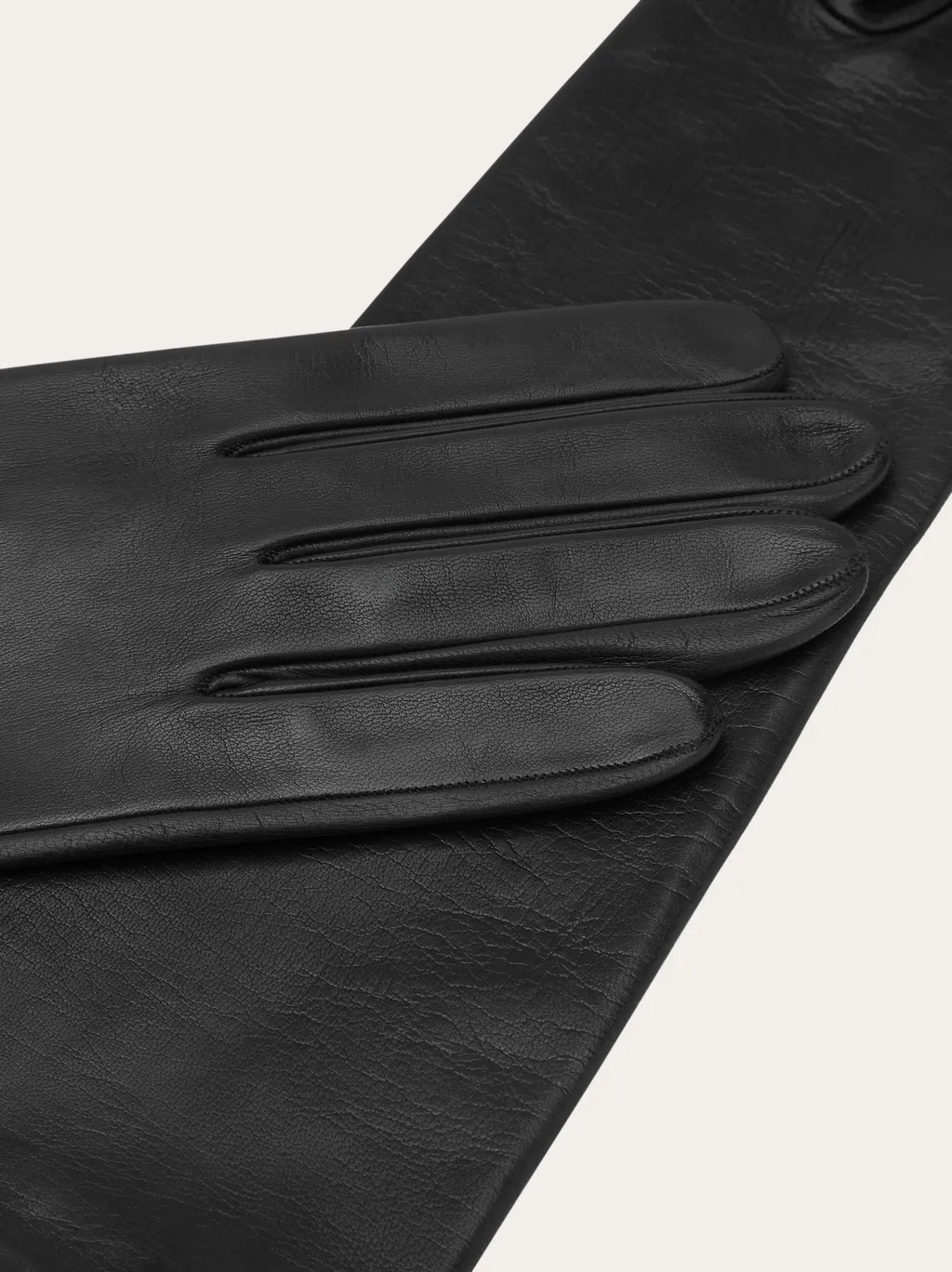 Logo Gloves