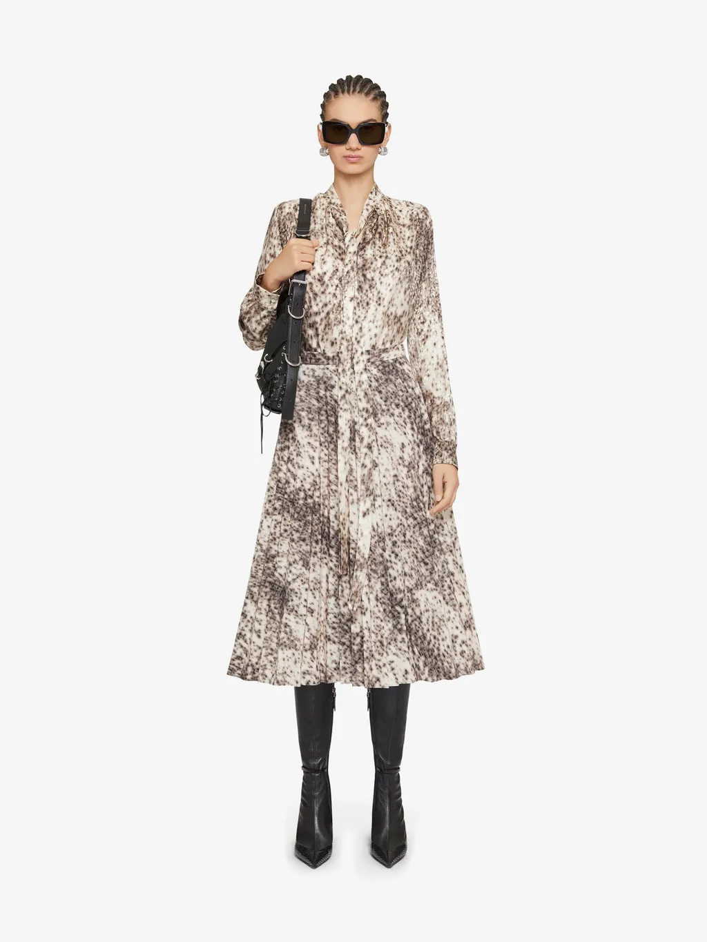 Blouse In Silk With Snow Leopard Print And Lavalliere