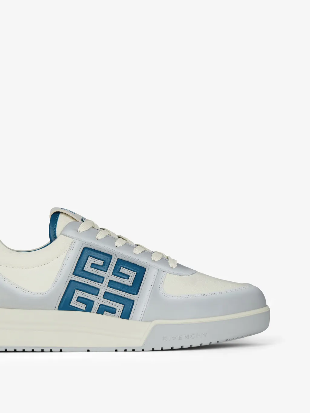 Givenchy G4 Low-Top Sneakers