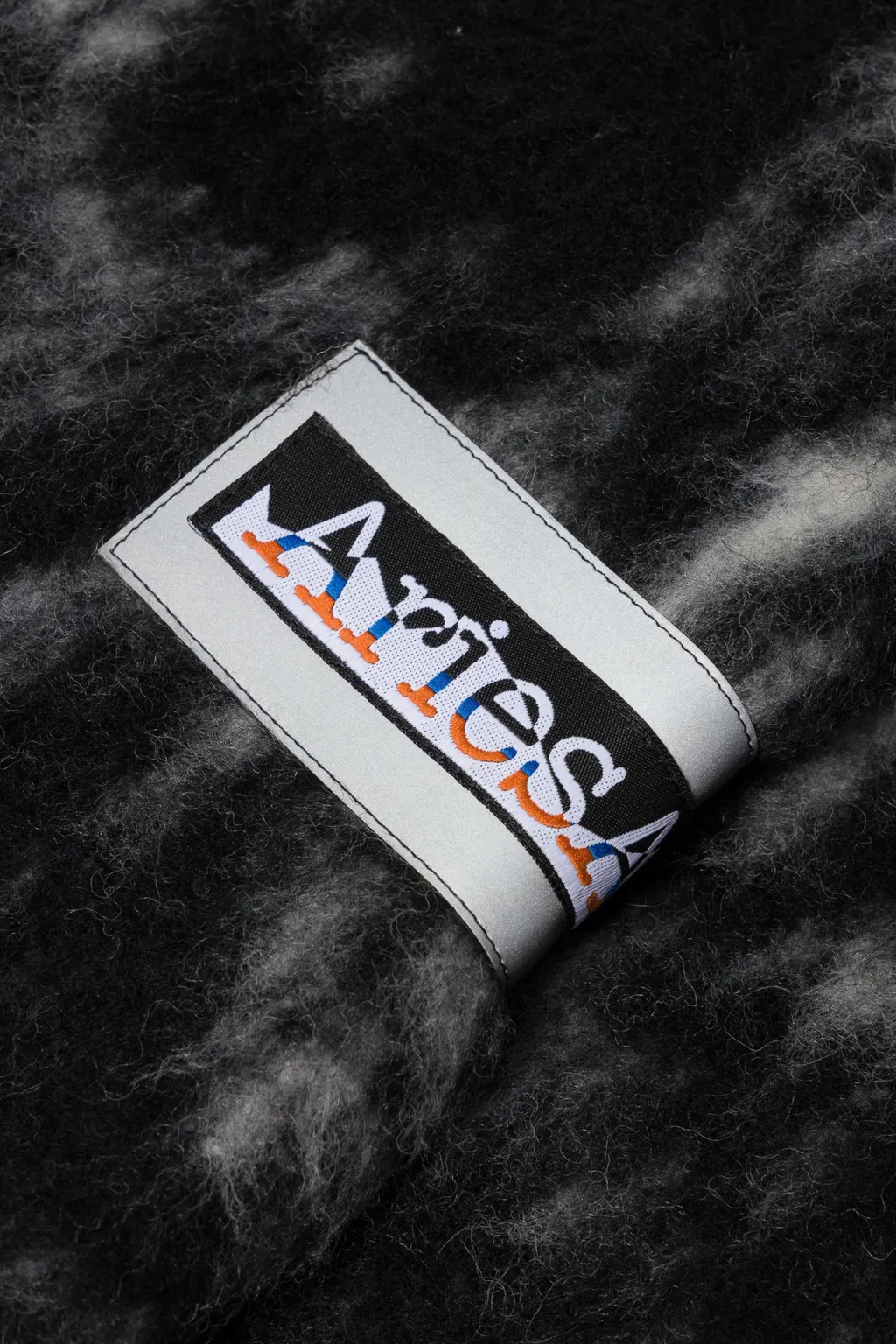 Logo-Patch Drawstring Hoodie
