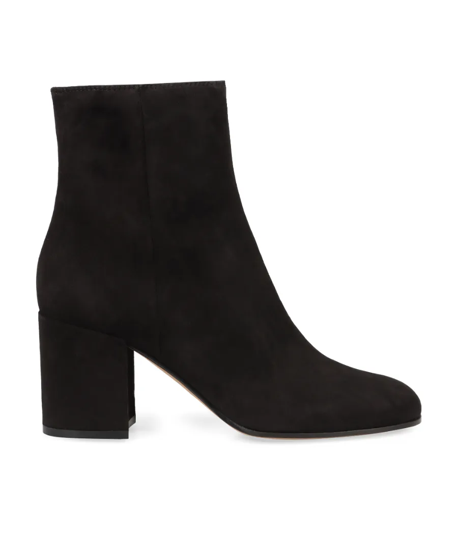 Gianvito Rossi Joelle Round Toe Boots