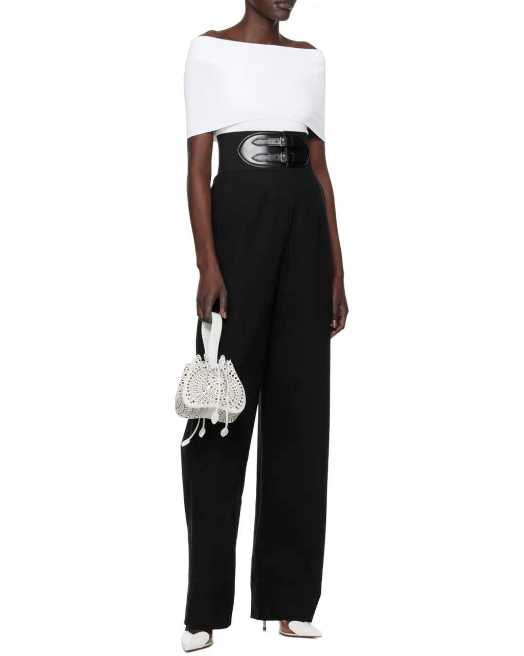 AlaÏA Heart Cut Out Pumps