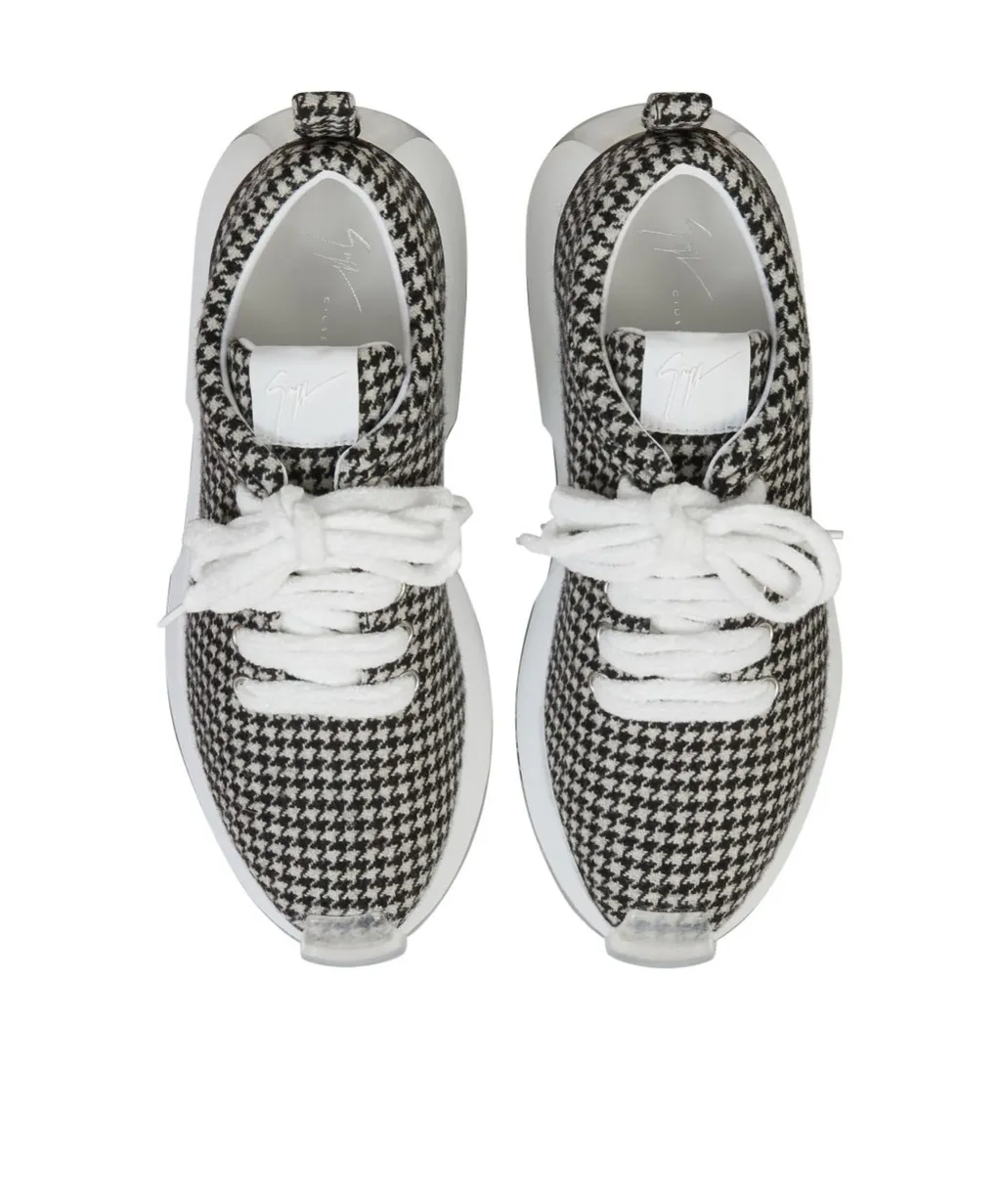 Logo Logo Low-Top Casual Shoes