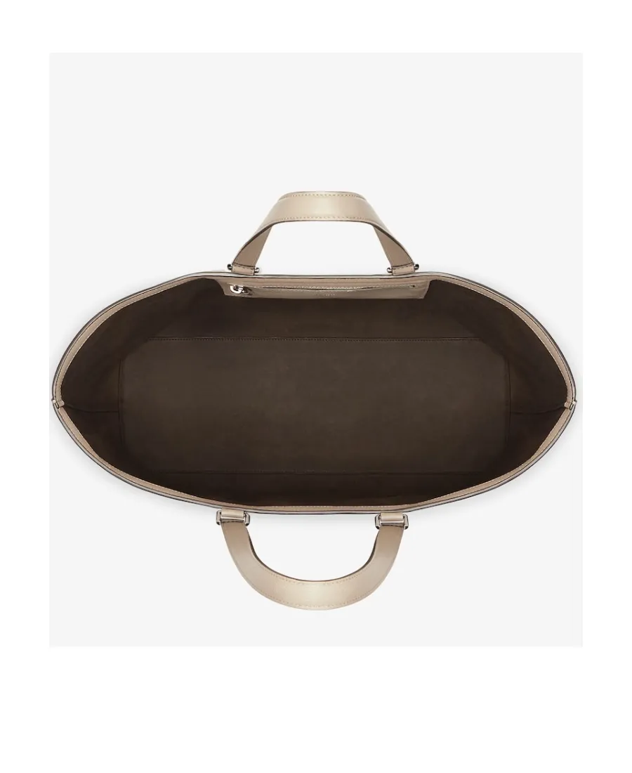 Fendi Roma Logo Embossed Shopper Bag