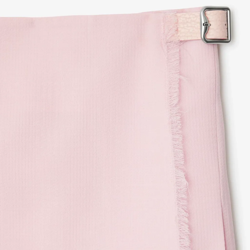 Burberry Buckle-Fastened Frayed-Hem Pleated Kilt
