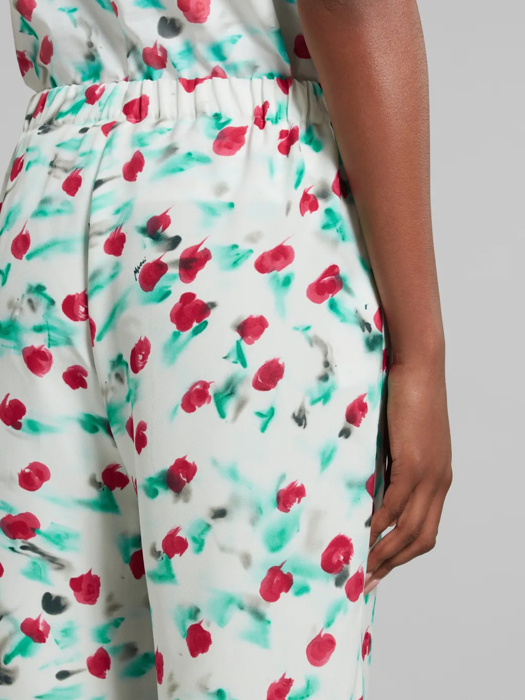 Marni Floral Printed Cropped Satin Trousers