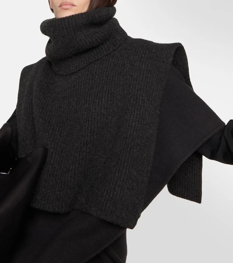 Emmit Roll-Neck Cashmere Collar