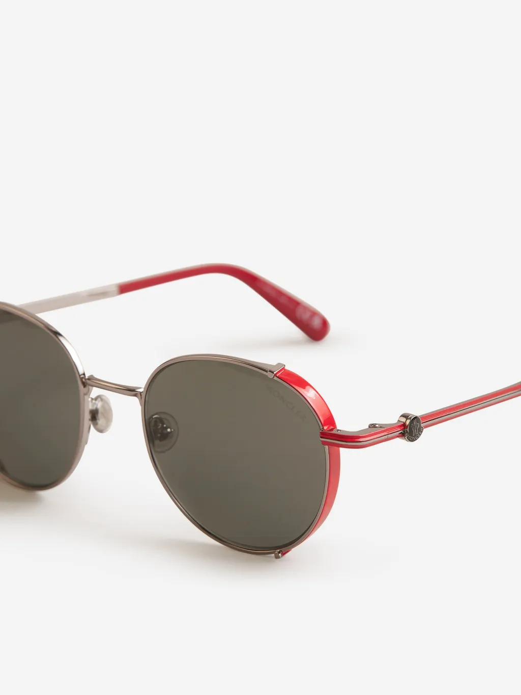 Round Sunglasses