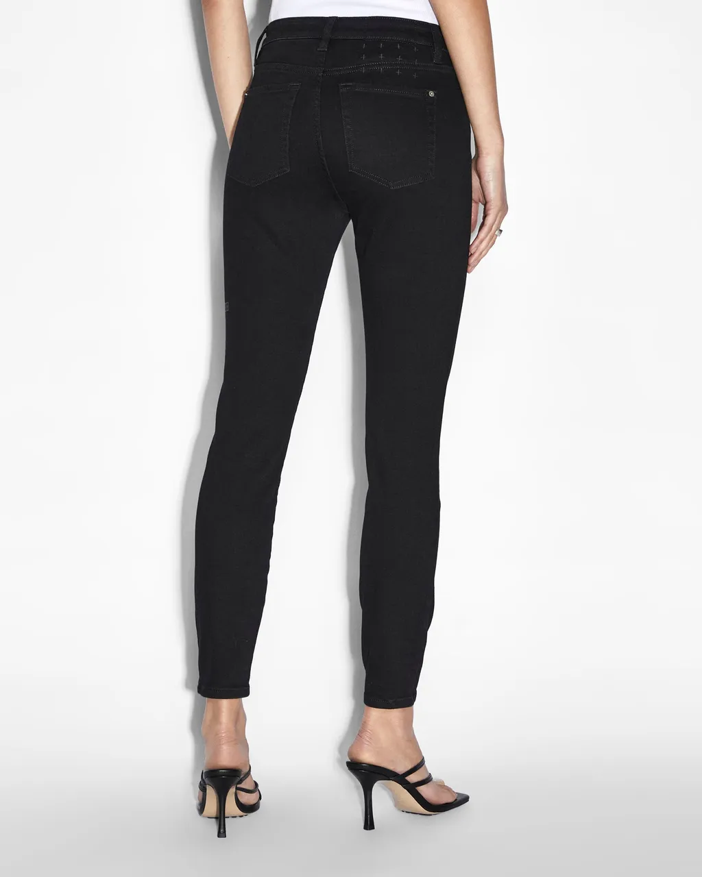 Spray On Cropped Jeans
