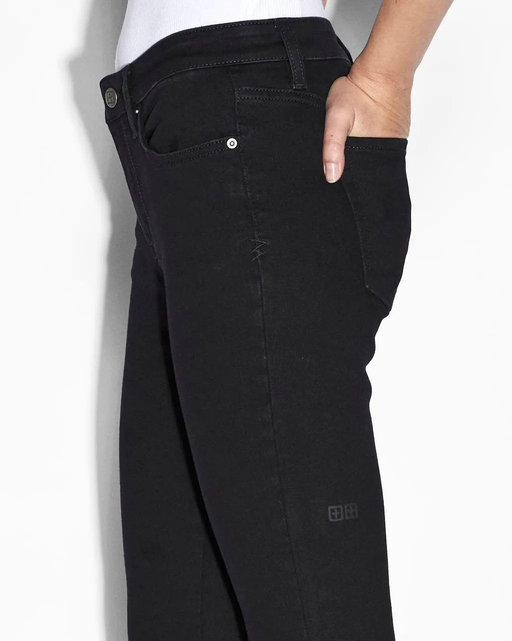 Spray On Cropped Jeans
